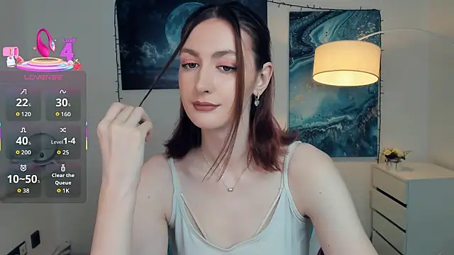 Snapshot of EasterBlink chatting on 11/06/25, 11:11 EasterBlink online show from 11/06/25, 11:11