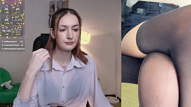 Snapshot of EasterBlink chatting on 01/19/26, 10:19 EasterBlink online show from 01/19/26, 10:19