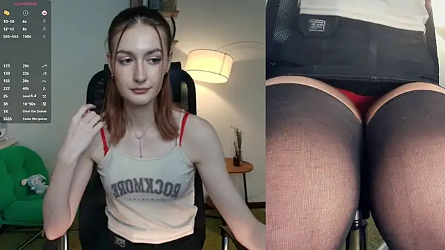 Snapshot of EasterBlink chatting on 02/09/26, 09:57 EasterBlink online show from 02/09/26, 09:57