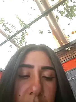 CAROLINE  07 online show from 04/05/26, 07:11