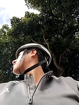 CAROLINE  07 online show from 04/20/26, 01:25