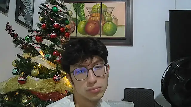 Kevintdx online show from 12/22/25, 02:52