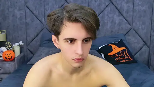 Snapshot of Jefrey_Carter chatting on 10/22/25, 03:56 Jefrey Carter online show from 10/22/25, 03:56