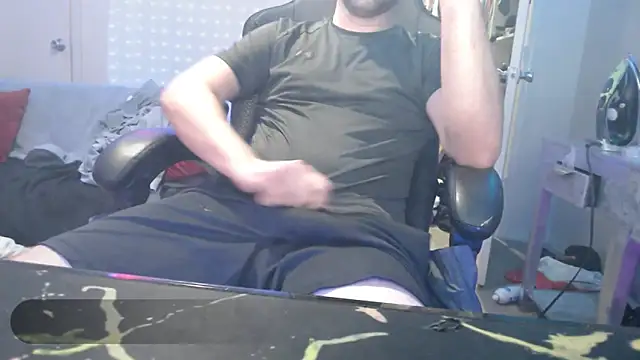 TypicalDepot5 online show from 04/05/26, 05:15