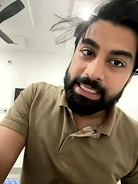 hottestboy03 online show from 01/15/26, 06:40