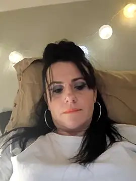 Snapshot of Sosso19squirt chatting on 09/19/25, 09:04 Sosso19squirt online show from 09/19/25, 09:04