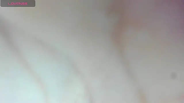 emahills  axelrose online show from 09/25/25, 12:25