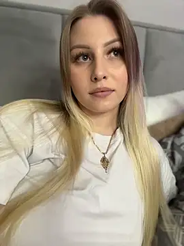 Amy mit online show from 03/14/26, 04:23