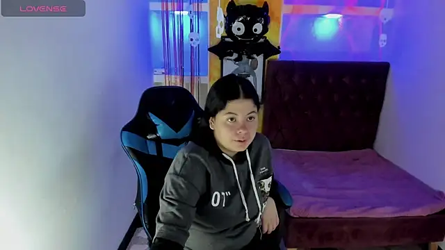 greiccy 20 online show from 10/30/25, 03:52