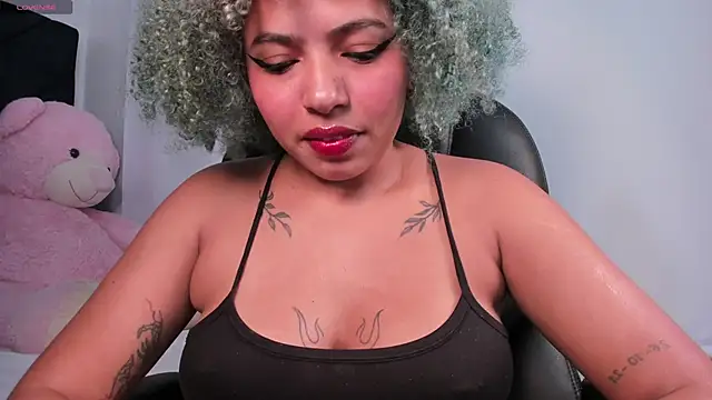 momo ayasse online show from 03/31/26, 03:30