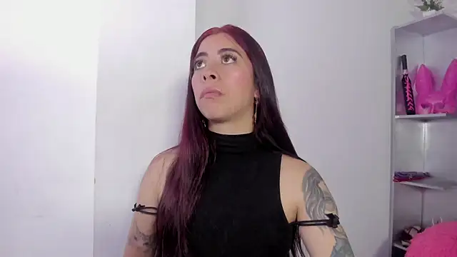 Snapshot of Maazikeen chatting on 10/01/25, 07:14 Maazikeen online show from 10/01/25, 07:14