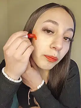 StefaniaFoxx  online show from 07/12/26, 07:54