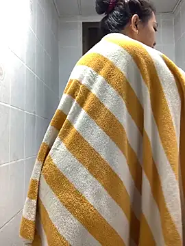 Jake Chris online show from 11/06/25, 05:47