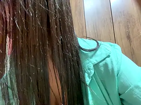 lucioliveira online show from 09/23/25, 01:47