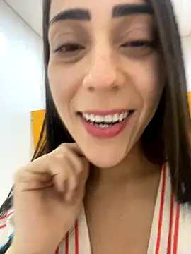 lucioliveira online show from 09/27/25, 02:00