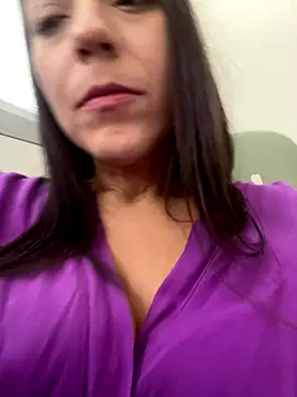 lucioliveira online show from 10/09/25, 03:10