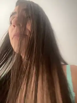 lucioliveira online show from 02/09/26, 05:06