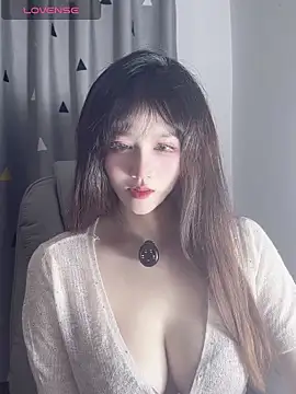 annacc999 online show from 09/17/25, 01:46