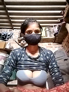 Joshi Love143 online show from 12/15/25, 06:39