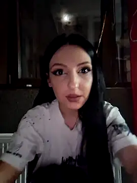 AllexyAle online show from 10/11/25, 09:57