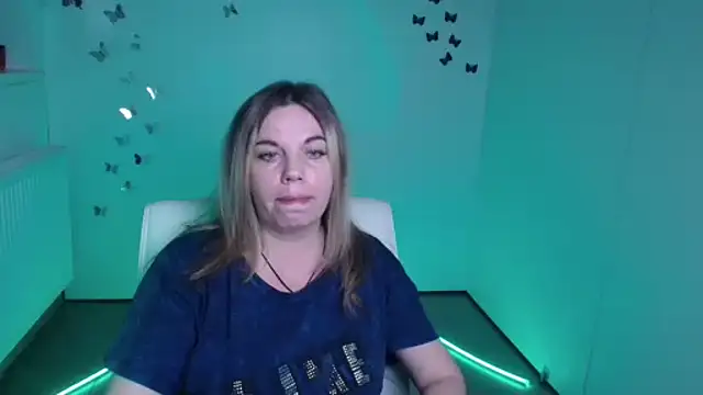 Snapshot of Jessica_Amore chatting on 09/19/25, 05:35 Jessica Amore online show from 09/19/25, 05:35