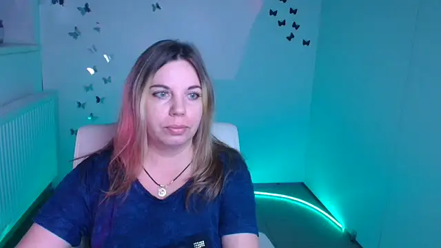 Snapshot of Jessica_Amore chatting on 09/27/25, 05:34 Jessica Amore online show from 09/27/25, 05:34