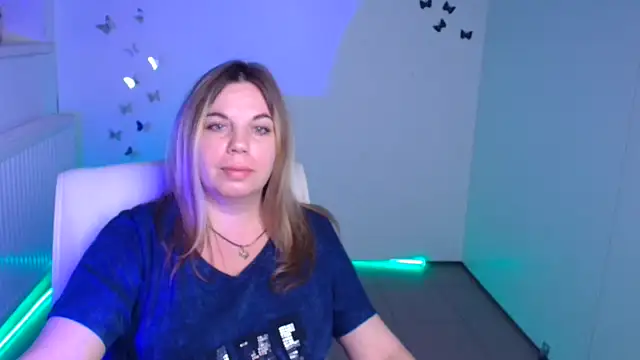 Snapshot of Jessica_Amore chatting on 10/03/25, 05:43 Jessica Amore online show from 10/03/25, 05:43