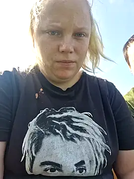 Amberdual online show from 09/13/25, 09:42