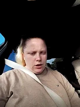 Amberdual online show from 10/15/25, 06:57