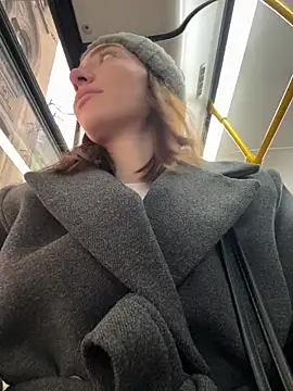 BallerinaCappuccino  online show from 10/22/25, 06:57