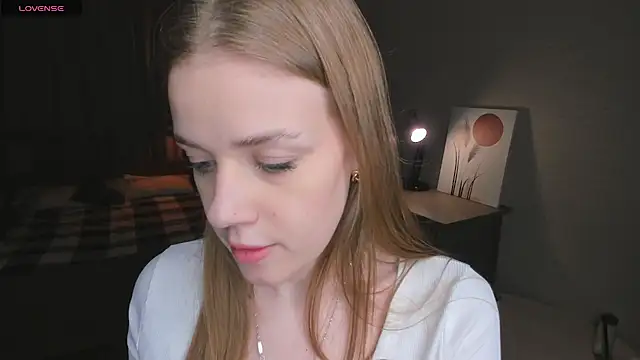 OdellaFrake online show from 11/16/25, 07:30