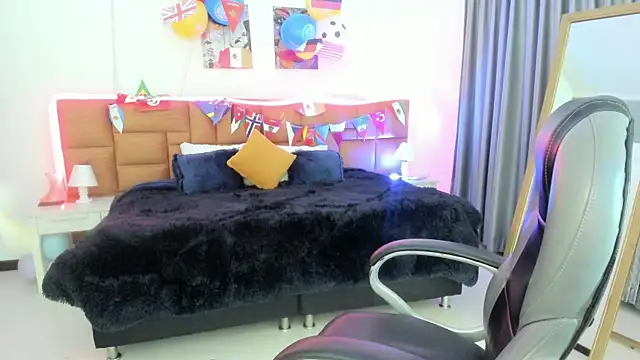 Catti Brie online show from 07/08/26, 11:37