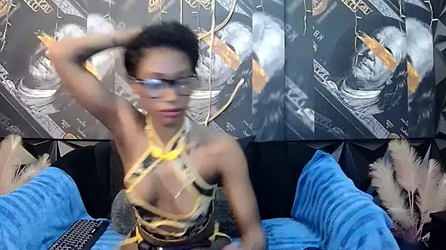 Lilmisbaddyxxx online show from 01/31/26, 08:07