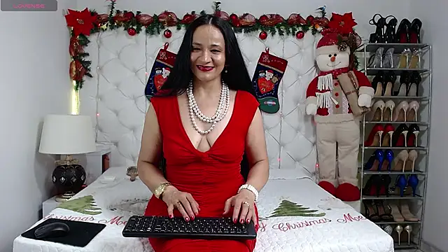 yury m2  online show from 12/16/25, 03:00