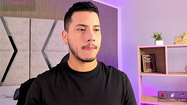 Axel grey  online show from 03/07/26, 12:24