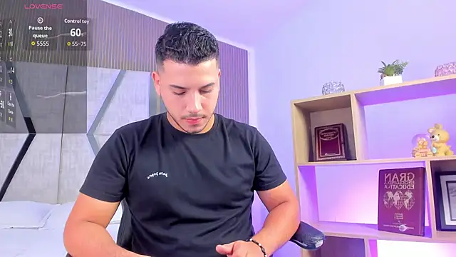 Axel grey  online show from 03/29/26, 01:33