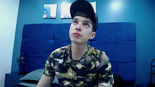 Snapshot of Jheampiiero chatting on 09/25/25, 01:26 Jheampiiero online show from 09/25/25, 01:26