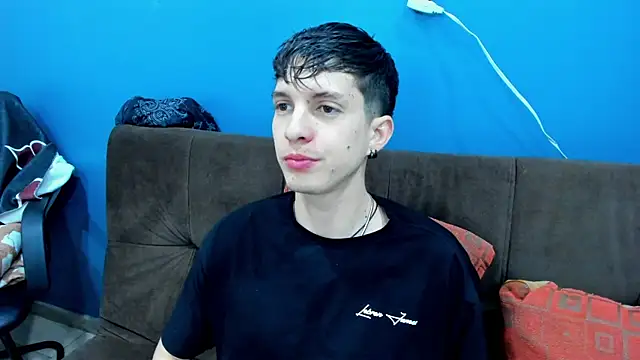 Snapshot of Jheampiiero chatting on 12/03/25, 12:47 Jheampiiero online show from 12/03/25, 12:47