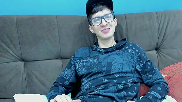 Snapshot of Jheampiiero chatting on 12/04/25, 12:58 Jheampiiero online show from 12/04/25, 12:58