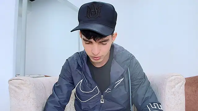 Jheampiiero online show from 04/27/26, 08:51