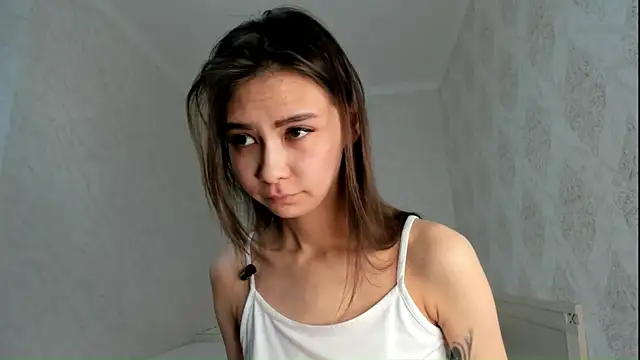 Snapshot of Amy_Loveme chatting on 09/15/25, 12:21 Amy Loveme online show from 09/15/25, 12:21