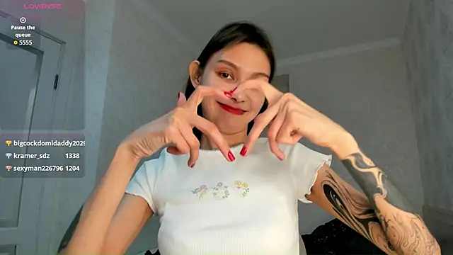 Snapshot of Amy_Loveme chatting on 09/24/25, 01:25 Amy Loveme online show from 09/24/25, 01:25