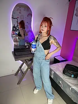 Alysson LS online show from 09/30/25, 01:43