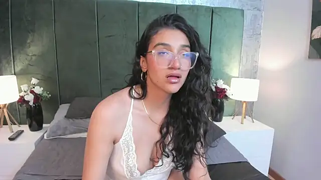 ValentiinaCruz online show from 09/12/25, 10:54