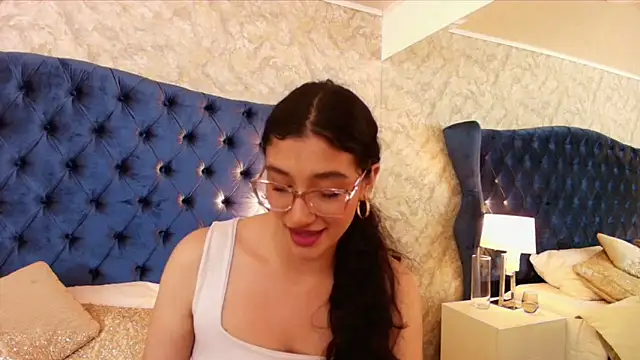 ValentiinaCruz online show from 02/17/26, 09:21