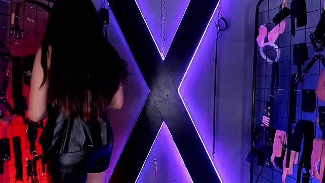 VictoryaLiah BDSM online show from 04/22/26, 10:50