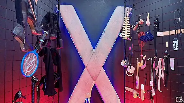 Veronica bdsm online show from 04/07/26, 12:38