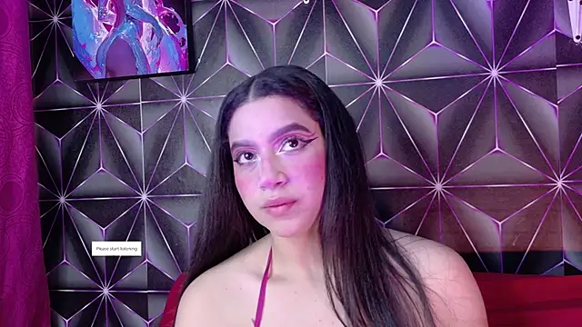 Snapshot of Megan_Luxe chatting on 09/10/25, 04:01 Megan Luxe online show from 09/10/25, 04:01