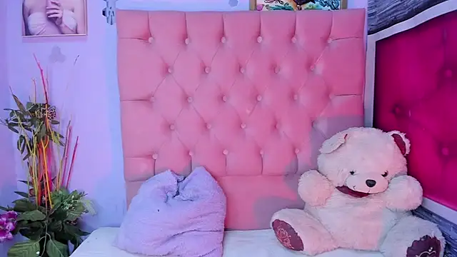 Megan Luxe online show from 01/08/26, 06:05