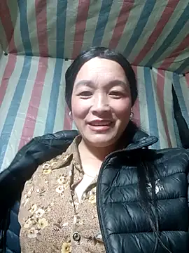 Bliss rose online show from 02/02/26, 09:41